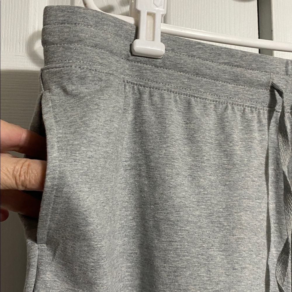 Karen Scott sport Capri NWT Heather gray skimmer cotton knit pants size LARGE - Picture 4 of 11